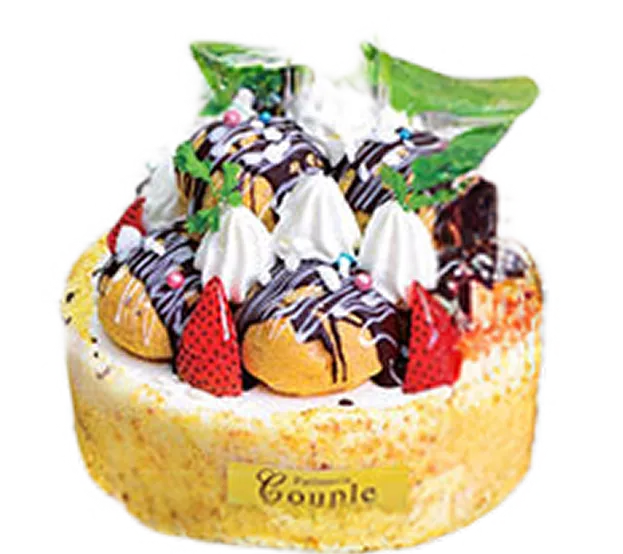 苺とチョコレートのホールケーキ